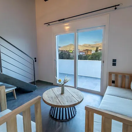 Pecora Nera * Ληξούρι