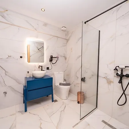 Pecora Nera * Ληξούρι